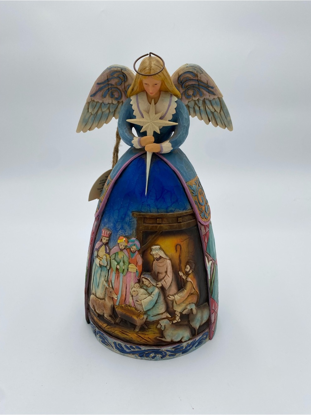 Jim Shore Heartland Creek “A Star Shall Guide Us” Nativity Angel. Nativity Scene